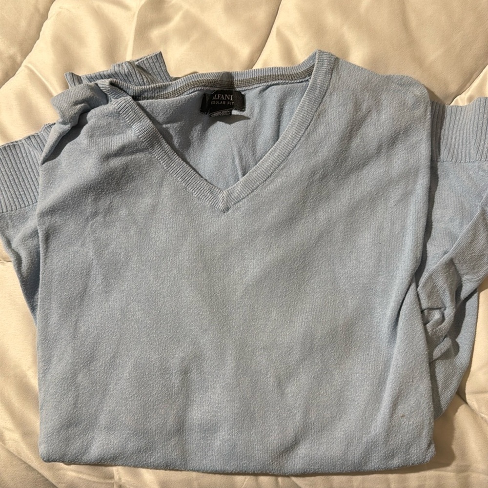 Gently used v neck sweater